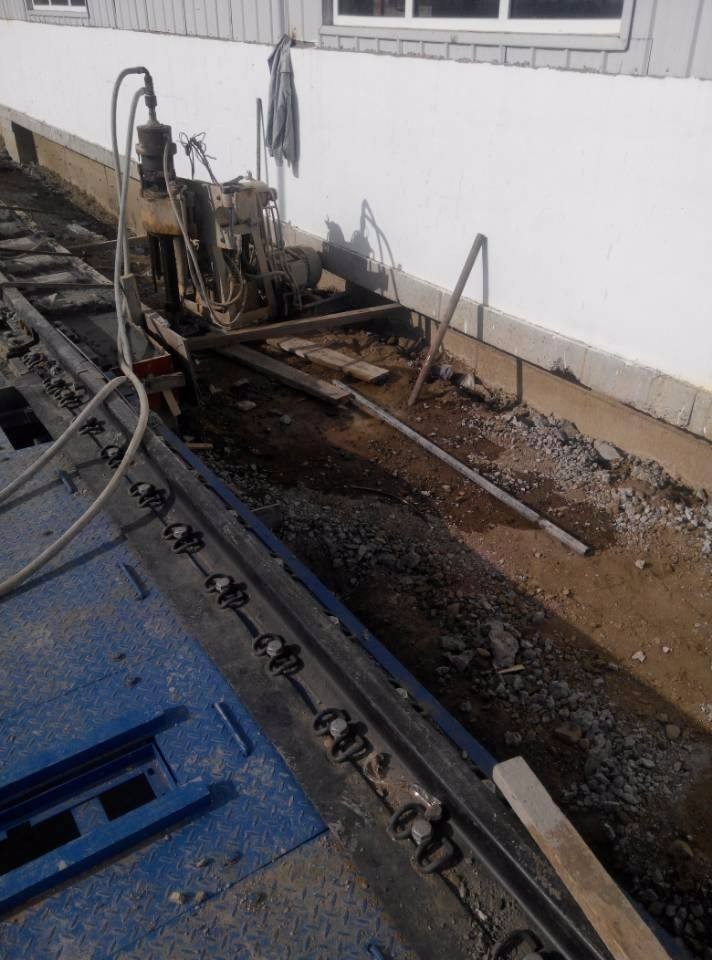 彭市镇注浆治理铁路高路基沉陷病害