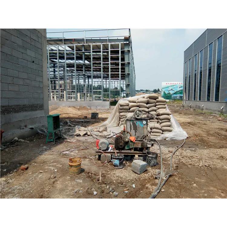 彭市镇地基下沉注浆加固施工